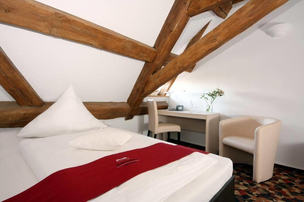 Burghotel Bad Belzig Бельциг Экстерьер фото