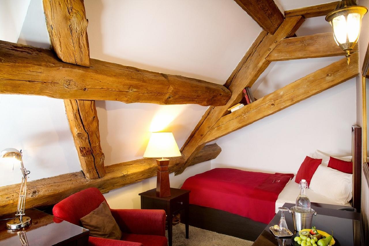 Burghotel Bad Belzig Бельциг Экстерьер фото